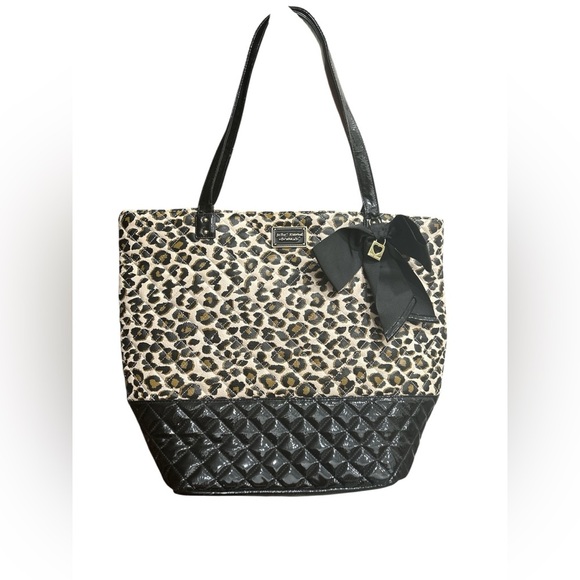 Betsey Johnson Handbags - Betsy Johnson Rare Large Leopard Print Tote Bag w/ Black Accents and Bow Tie NEW